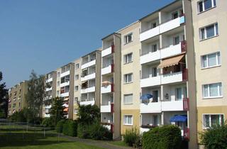 Wohnung mieten in Friedrich-Wolf-Straße 38, 02625 Bautzen, 3-Raum-Wohnung mit großem Balkon zum Wohlfühlen!