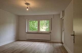 Wohnung mieten in Hirtenweg 15, 44532 Lünen, Nur noch einziehen: Top renovierte 2-Zimmer-Wohnung mit 2 Balkonen inkl. 250 EUR Gutschein*!