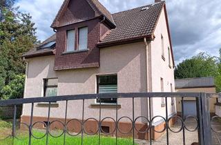 Einfamilienhaus kaufen in 65439 Flörsheim am Main, Geräumiges & lohnenswertes 5 ZKB Einfamilienhaus mit 3 ZKB Einliegerwohnung