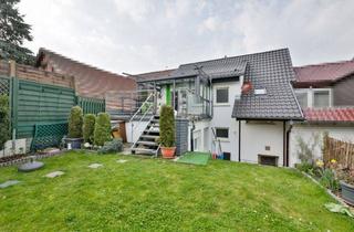 Haus kaufen in 75449 Wurmberg, Authentisches Zweifamilienhaus im Herzen von Wurmberg