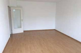 Wohnung kaufen in 63263 Neu-Isenburg, Schöne und gepflegte 1-Zimmer-Wohnung mit Balkon in Neu-Isenburg