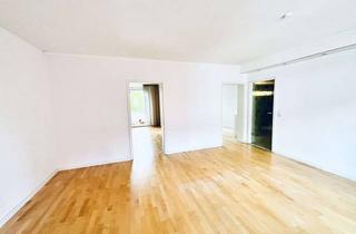 Wohnung kaufen in 30165 Vahrenwald, Aus zwei separaten Wohnungen zusammengelegte 4,5-Zimmer-Etagen-Whg mit Balkon und EBK in Hannover