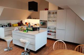 Wohnung mieten in 90408 Nürnberg, Exklusive, 4,5-Zimmer-Maisonettewohnung mit großer Dachterrasse und Einbauwohnküche in Nürnberg