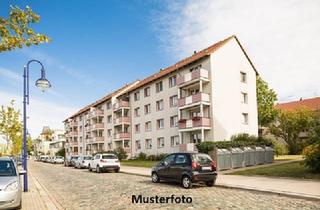 Mehrfamilienhaus kaufen in 09212 Limbach-Oberfrohna, Mehrfamilienhaus mit 3 Wohnungen und Garage