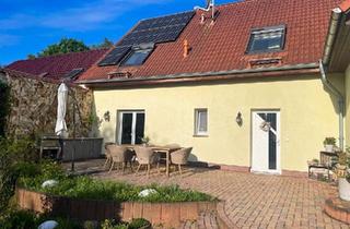 Doppelhaushälfte kaufen in 03044 Cottbus, Cottbus - Doppelhaushälfte mit Solaranlage und Wallbox