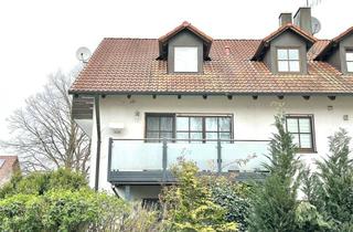 Wohnung kaufen in 85459 Berglern, Charmantes 2-Zimmer Juwel mit Balkon u. Garage in Berglern – Top-Anbindung!