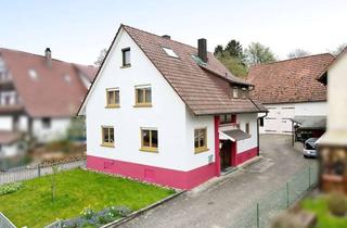 Haus kaufen in 75245 Neulingen, Einladendes 2-Familienhaus mit Ökonomiegebäude in Neulingen Nussbaum