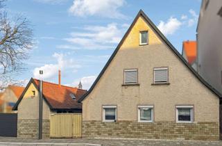 Einfamilienhaus kaufen in 91083 Baiersdorf, Charmantes Einfamilienhaus mit viel Potenzial in Baiersdorf
