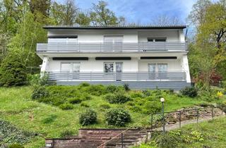 Haus kaufen in 34385 Bad Karlshafen, Zweifamilienhaus mit Ausbaumöglichkeit auf großem Grundstück