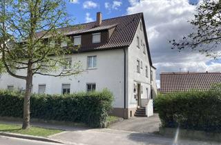 Haus kaufen in Herrenberger Str., 71157 Hildrizhausen, Ideal zur Kapitalanlage! 3-Familienhaus mit viel Potenzial in guter Wohnlage