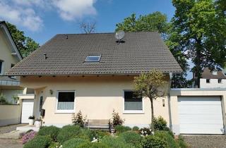 Einfamilienhaus kaufen in 50354 Hürth, Hürth - Besonderes Haus in Hürth