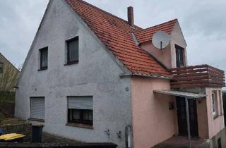 Haus kaufen in 32312 Lübbecke, Lübbecke - Renovierungsobjekt - Handwerker aufgepasst!