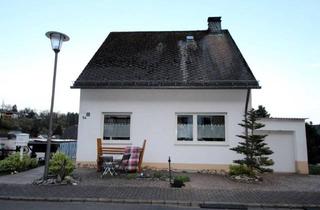 Haus kaufen in 54343 Föhren, Föhren - Föhren: freistehendes EFH mit Garage und Garten