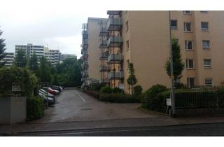 Wohnung kaufen in Offenbacher Landstraße 426, 60599 Oberrad, leere 3-Zi.-Wohnung mit Balkon, KFZ-Platz und Keller in Frankfurt
