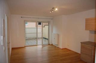 Wohnung mieten in Graflinger Strasse 35, 94469 Deggendorf, Helles, freundliches Zimmer mit Balkon (W1)