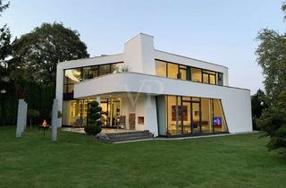 Villa kaufen in 87600 Oberbeuren, Traumhafte Architekturvilla in Ortsrandlage