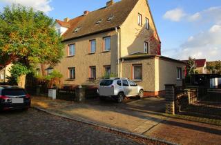 Mehrfamilienhaus kaufen in Robert-Jänicke-Straße 18, 16269 Wriezen, Für Kapitalanleger: Vermietetes Mehrfamilienhaus mit 3 Wohneinheiten in zentraler Lage in Wriezen