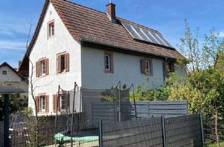 Einfamilienhaus kaufen in 79576 Weil am Rhein, ++NEU IM ANGEBOT++ Älteres Einfamilienhaus mit Charme in Altweil – für Handwerker und Liebhaber