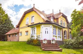 Villa kaufen in 24364 Holzdorf, Jugendstilvilla im Grünen bei Eckernförde