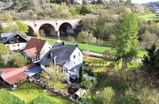 Haus kaufen in 55743 Idar-Oberstein, Besondere Immobilie in Frauenberg mit idyllischem Flussblick