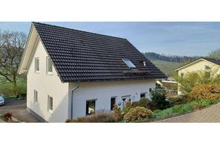 Haus kaufen in 57271 Hilchenbach, Attraktives + energetisches EFH (Bj. 2004) in herrlicher Umgebung von Hilchenbach-Vormwald