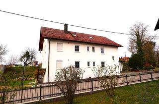 Haus kaufen in 85088 Vohburg an der Donau, MFH in Vohburg Menning mit 3 Wohnungen, Bj 98, Kapitalanleger: 4,5% Rendite