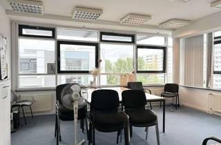 Büro zu mieten in 10369 Lichtenberg, Büro in optimaler zentraler Lage! ca.150 m² im Wohn-und Geschäftszentrum zu vermieten