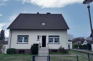 Haus kaufen in 29225 Celle, Vermietetes Zweifamilienhaus in Wietzenbruch