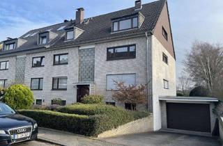 Haus kaufen in 40589 Wersten, 6 Familienhaus auf Erbpachtgrundstück in beliebter Wohnlage von Wersten/Grenze Himmelgeist