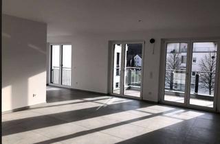 Wohnung mieten in Brahmsstraße 28, 53773 Hennef (Sieg), Luxus 3-Zimmer Wohnung mit Balkon in Hennef-Zentrum