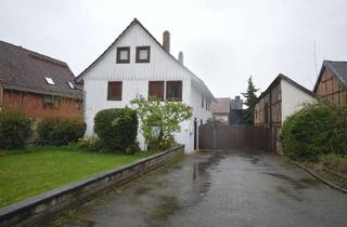 Haus kaufen in 38690 Vienenburg, Sanierungsbedürftiges Fachwerkhaus mit Nebengebäuden und Carport in Vienenburg