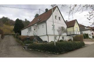 Haus kaufen in Panoramastr. 10, 72813 St. Johann, *** Vermietetes Wohnhaus in Bestlage ***