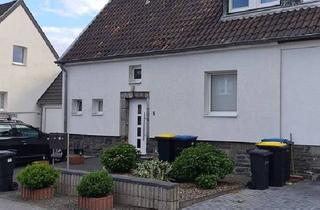 Haus kaufen in 52156 Monschau, Monschau - Bezugsfreies, gepflegtes Reiheneckhaus in Konzen