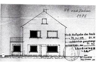 Haus kaufen in 63776 Mömbris, Mömbris - Zwei-Dreifamilienhaus mit Ausbaureserve plus Atelier oder Werkstatt
