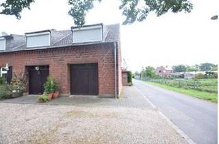 Wohnung kaufen in 47807 Krefeld, Krefeld - Haus im Haus mit Garten und guter ÖPV Anbindung, ohne Makler