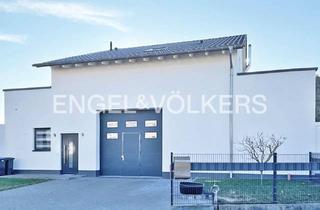 Haus kaufen in 61191 Rosbach, Rosbach-Rodheim - Energieeffizienter Neubau mit moderner Halle