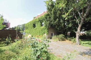 Haus kaufen in 04552 Borna, Borna - Raumvielfalt: Wohnen mit Garten und Garage in vorteilhafter Lage von Borna