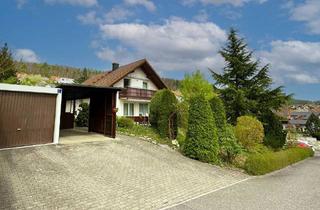 Haus kaufen in 96472 Rödental, Rödental - Geräumiges Wohnhaus mit viel Platz für Familie und Hobby in Rödentaler Bestlage