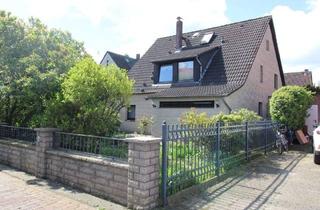 Einfamilienhaus kaufen in 30659 Hannover, Hannover - Interessantes Einfamilienhaus mit Potenzial für viele Möglichkeiten!