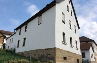Haus kaufen in 97633 Sulzfeld, Sulzfeld - Wohnhaus mit Nebengebäude