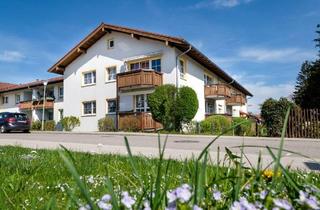 Wohnung kaufen in 83714 Miesbach, Miesbach - 3-Zimmer-Wohnung mit Balkon im Herzen von Miesbach #modern #sonnig #gut vermietet