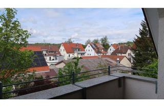 Wohnung kaufen in 73230 Kirchheim, Zentrumsnahe 3-Zimmer-Maisonette-Wohnung, Dachterrasse mit Teckblick