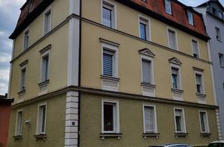 Mehrfamilienhaus kaufen in 97421 Deutschhof Süd, Schönes, vollständig renoviertes Mehrfamilienhaus mit Garagen in Top- Innenstadtlage