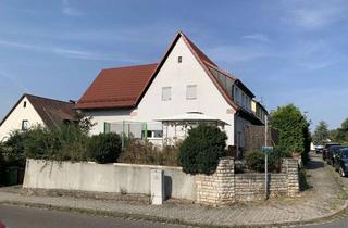 Doppelhaushälfte kaufen in 90556 Cadolzburg, Gepflegte Doppelhaushälfte in Hanglage