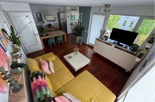 Wohnung kaufen in 80997 Moosach, Stilvolle, gepflegte 3-Zimmer-Wohnung im Grünen mit geh. Innenausstattung mit Balkon und EBK