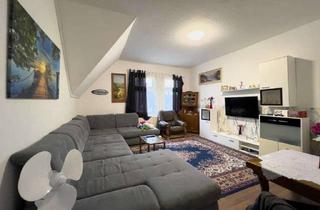 Wohnung kaufen in 42655 Solingen-Mitte, 105 m² 4-Zi. // Dachgeschoss Wohnung mit Stellplatz