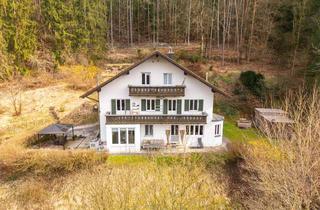 Villa kaufen in 93339 Riedenburg, Großzügige Landhausvilla mit unverbaubarem Panoramabergblick !