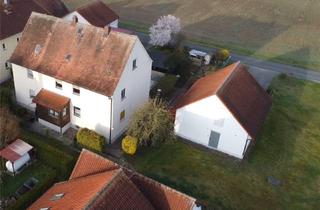 Haus kaufen in Hausacker, 91350 Gremsdorf, Potenzial zum Renditekracher - Mit großem Grundstück und bester Anbindung