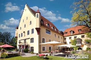 Haus kaufen in 87435 Kempten, Schönes Schlosshotel mit Tagungsräumen im Allgäu