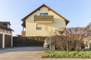 Wohnung kaufen in 85055 Ingolstadt, Ingolstadt - Sehr gepflegte 2-Zi.-Whg. mit Süd-Balkon und Stellplatz in ruhiger Lage
